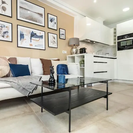 Serene & Spacious - Center By Rems Apartment Malaga