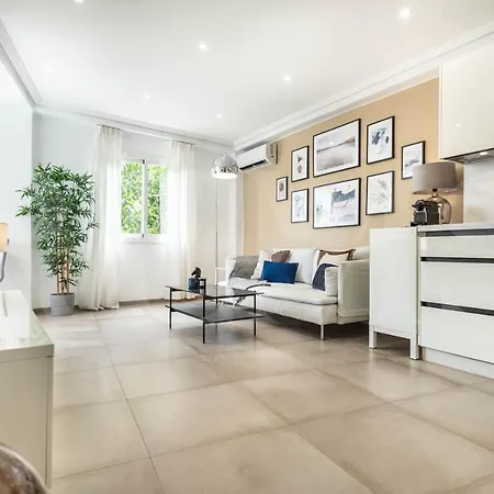 Apartment Serene & Spacious - Center By Rems Malaga