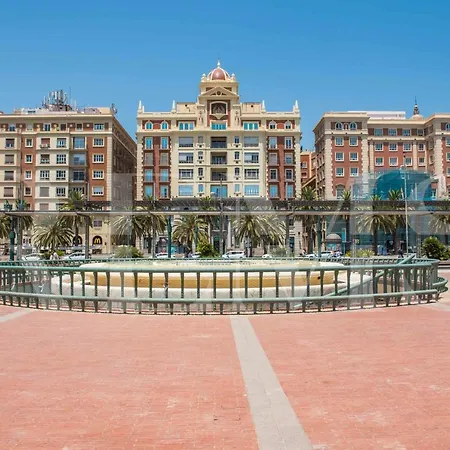 Serene & Spacious - Center By Rems Malaga